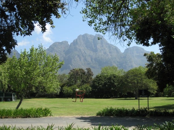 Cape Winelands scenery on cycling tour