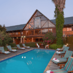Knysna Forest and Coastal Walks 6 Knysna Log-Inn in central location